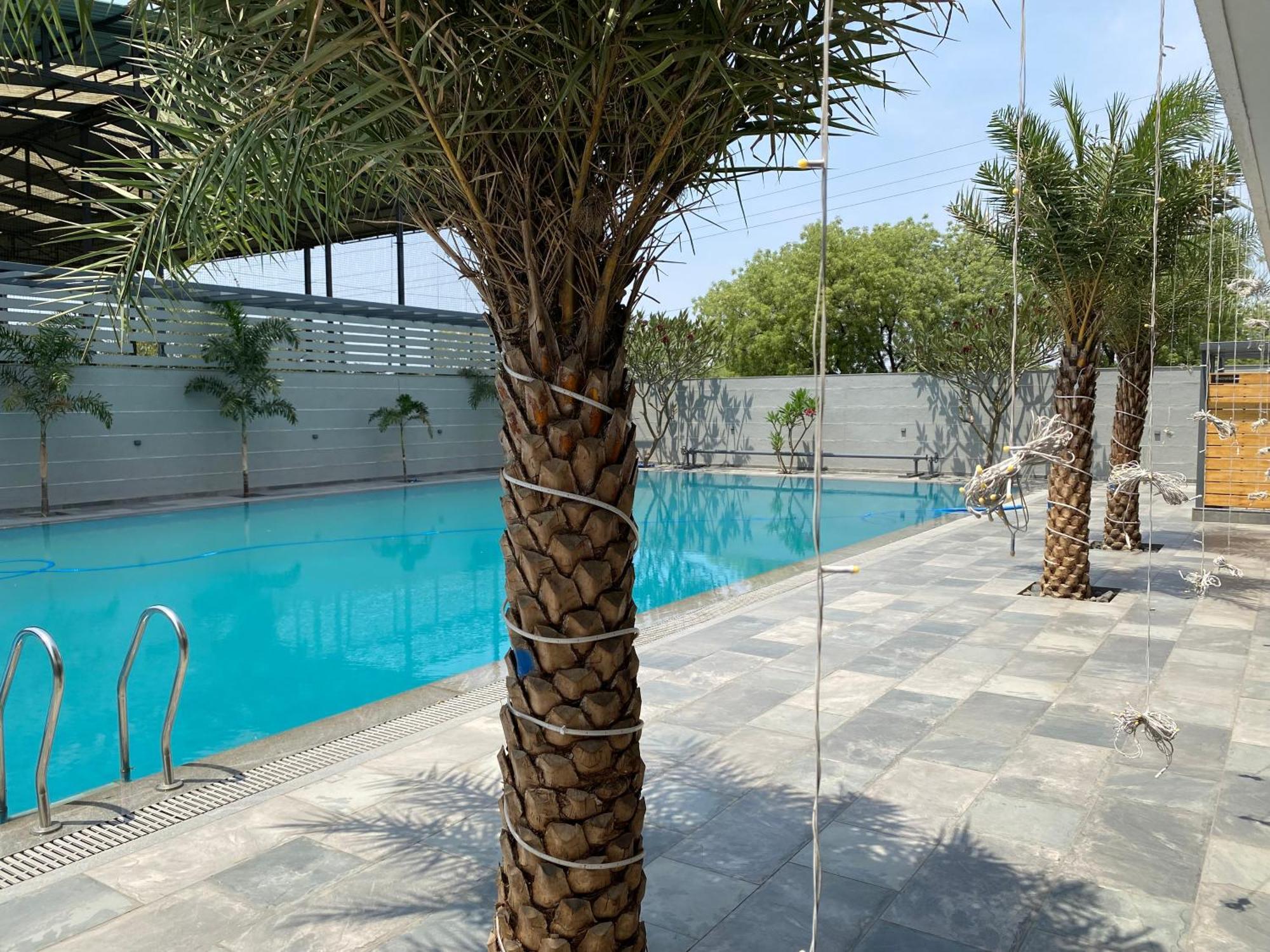 The Pavilion Park Resort Malegaon Exterior photo